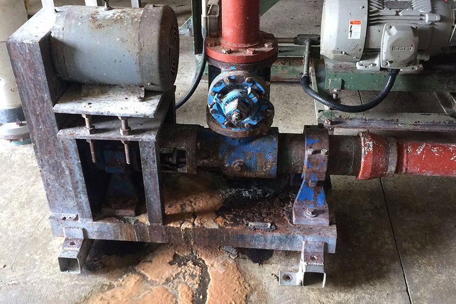 Poultry Pump Leaking