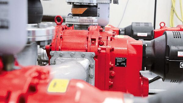 VX series - the allround rotary lobe pump by Vogelsang