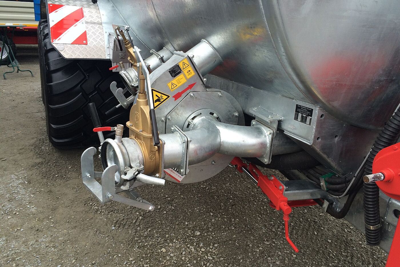 PowerFill: dispositivo di riempimento turbo per cisterne sottovuoto di Vogelsang