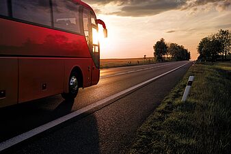 Rozwiązania w zakresie zasilania i usuwania ścieków dla sektora autobusowego | Vogelsang